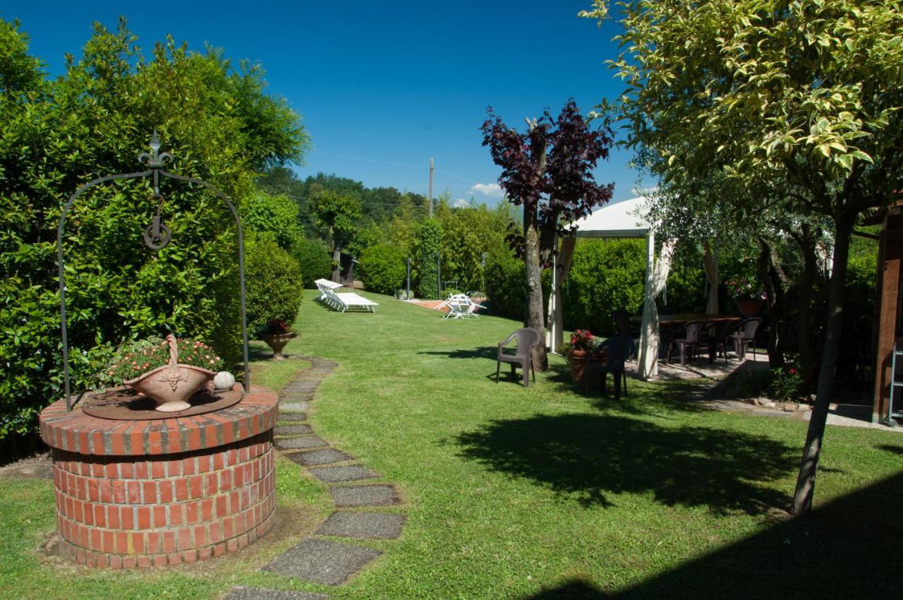 Casa del Merlo SantʼAndrea di Compito Esterno foto