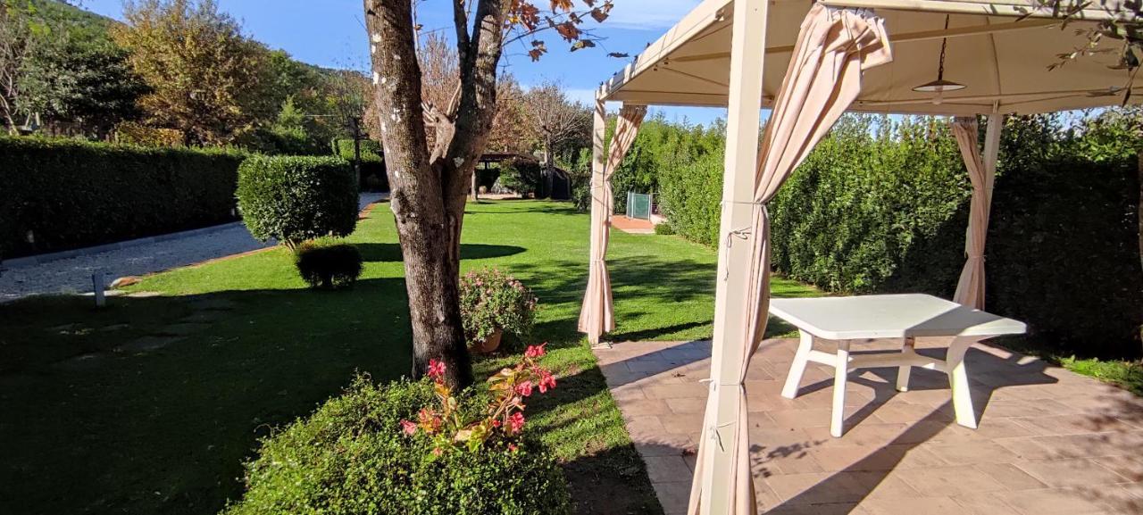Casa del Merlo SantʼAndrea di Compito Esterno foto