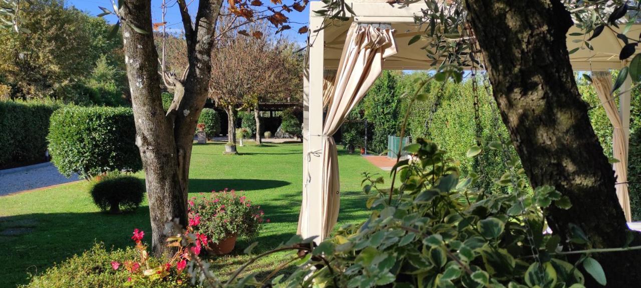 Casa del Merlo SantʼAndrea di Compito Esterno foto